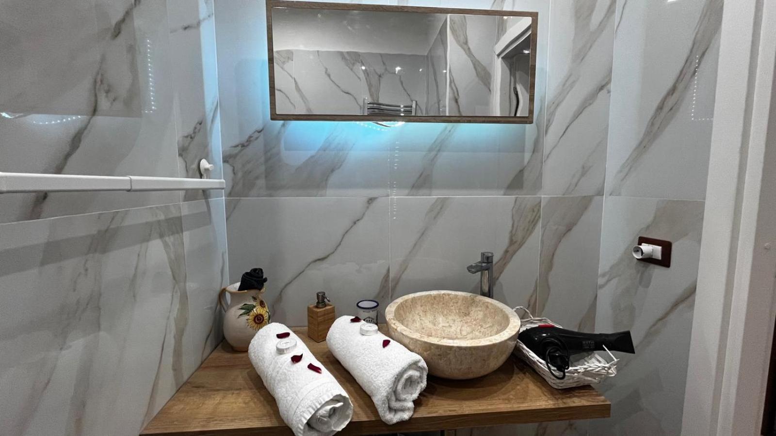 Vespucci Suite Napoli Esterno foto